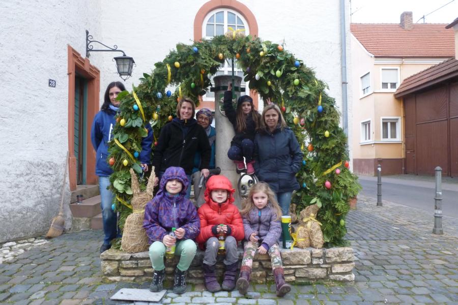 Osterbrunnen 2016 13